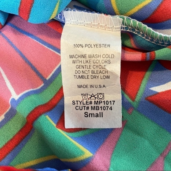 Million Bullpup Geometric Print Cover Up / Romper - Picture 10 of 10